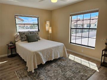 2 BR, 2 BA Apartment 744 Avenida Estancias, Venice, FL 34292