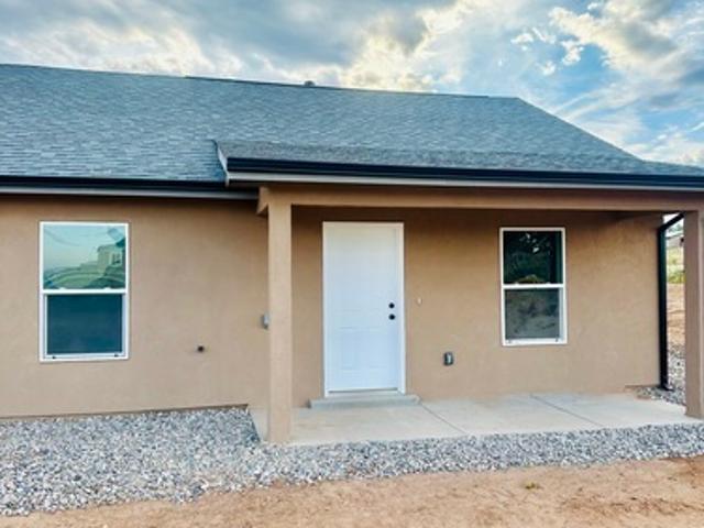 2 BR, 2 BA Apartment 74 Range Rd, Unit 1, Edgewood, NM 87015