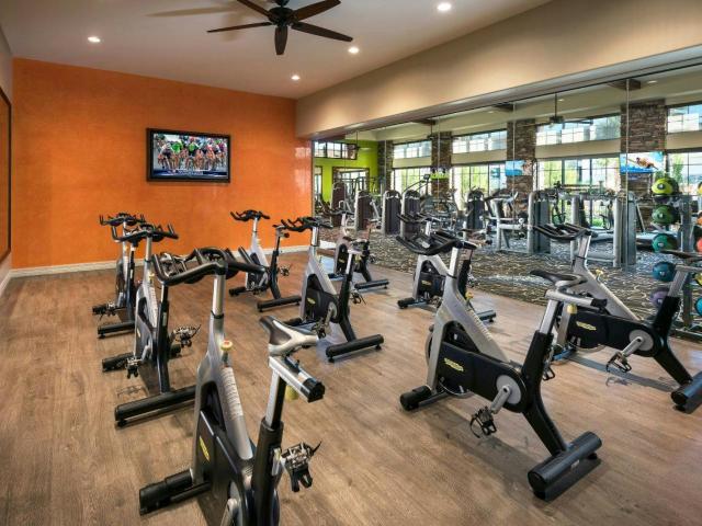 2 BR, 2 BA Apartment 7501 E McDowell Rd Unit 1007, Scottsdale, AZ 85257