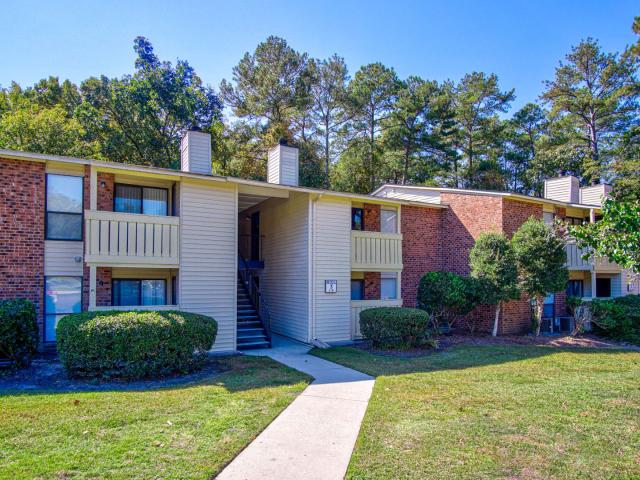 2 BR, 2 BA Apartment 7502 Hunt Club Road Unit 26180, Columbia, SC 29223