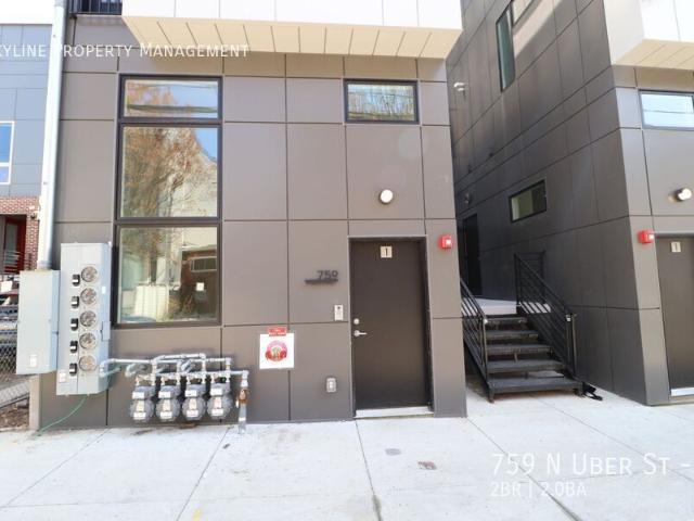 2 BR, 2 BA Apartment 759 N Uber St, Philadelphia, PA 19130