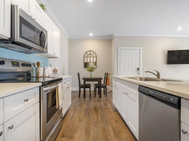 2 BR, 2 BA Apartment 75 Lake Point Dr Unit 7304, Kingsland, GA 31548