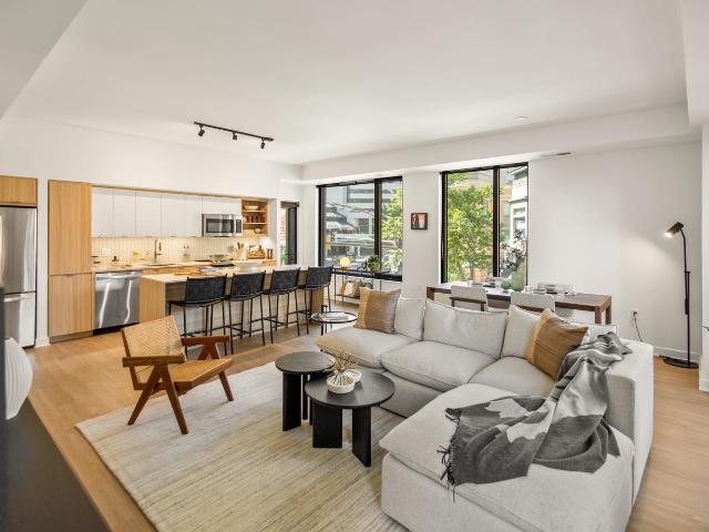 2 BR, 2 BA Apartment 7607 Old Georgetown Rd Unit 1202, Chevy Chase, MD 20815