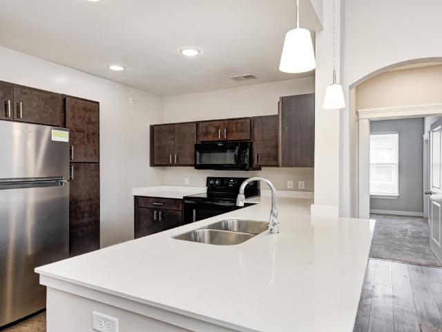 2 BR, 2 BA Apartment 760 Walkabout Circle North Unit 2 801 3D, Carmel, IN 46032