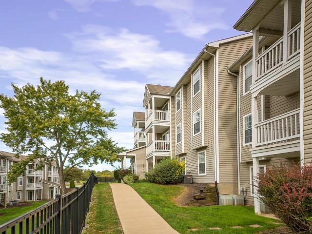 2 BR, 2 BA Apartment 7650 Ewing Boulevard Unit 766210, Florence, KY 41042