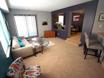 2 BR, 2 BA Apartment 7653 Woodmore Trace Unit 1002, Indianapolis, IN 46260