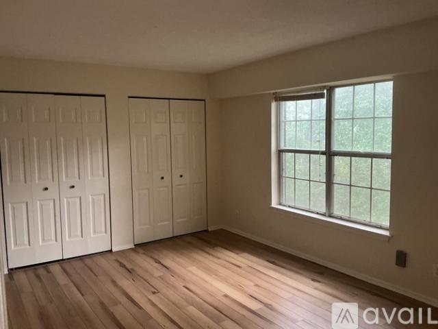 2 BR, 2 BA Apartment 7700 Tremayne Pl, Unit 215, Tysons, VA 22102