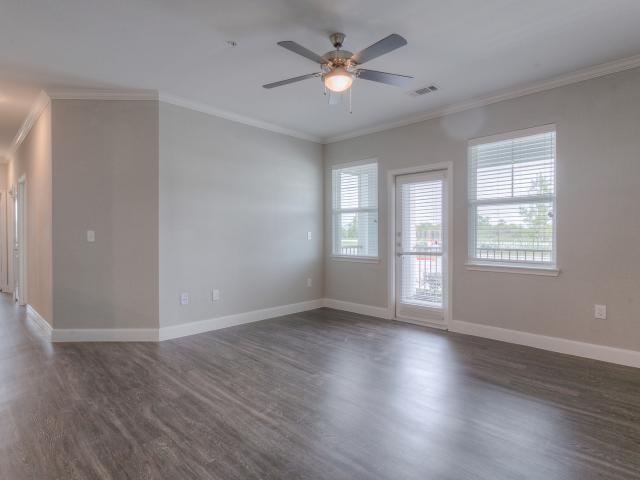 2 BR, 2 BA Apartment 7711 FM 3180 Rd Suite 2102 Unit 4203, Baytown, TX 77523