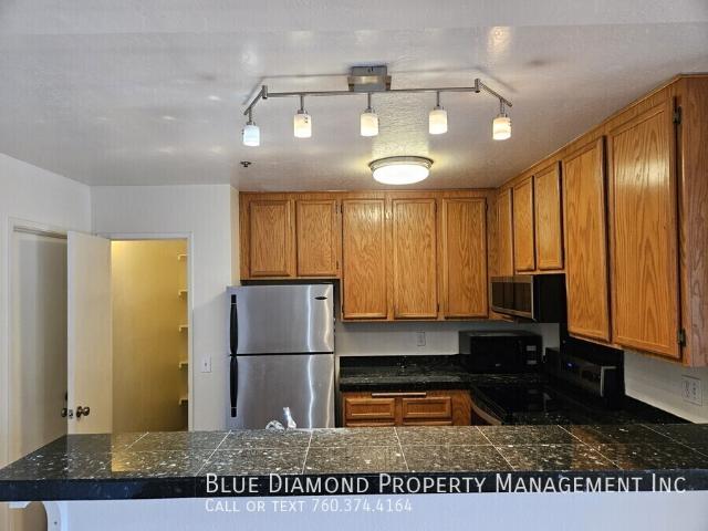 2 BR, 2 BA Apartment 7757 Caminito Encanto #102, Carlsbad, CA 92009