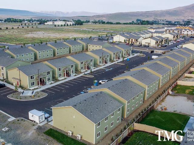 2 BR, 2 BA Apartment 7850 Paradise Way Unit R 170, West Richland, WA 99353