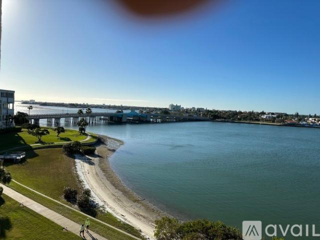 2 BR, 2 BA Apartment 7882 Sailboat Key Boulevard South, Unit 505, South Pasadena, FL 33707