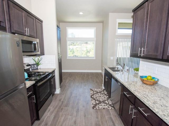 2 BR, 2 BA Apartment 788 Mikkelsen Drive Unit 308, Auburn, CA 95603