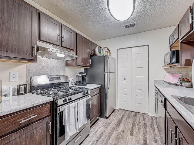 2 BR, 2 BA Apartment 7925 Merrill Road Unit 0307, Jacksonville, FL 32277