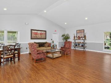 2 BR, 2 BA Apartment 7925 Saint Ives Road Unit 17 D, Charleston, SC 29406