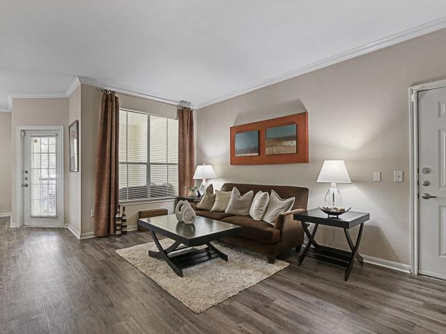 2 BR, 2 BA Apartment 799 Normandy Street Unit 8302, Houston, TX 77015