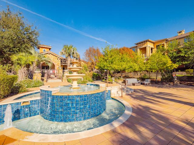 2 BR, 2 BA Apartment 701 Center Ridge Drive Unit 12 01228, Austin, TX 78753
