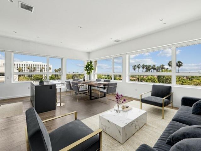 2 BR, 2 BA Apartment 701 South Hudson Avenue Unit 201, Los Angeles, CA 90005