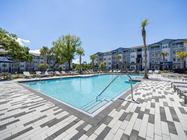 2 BR, 2 BA Apartment 7045 Pine Forest Road Unit 5405, Pensacola, FL 32526