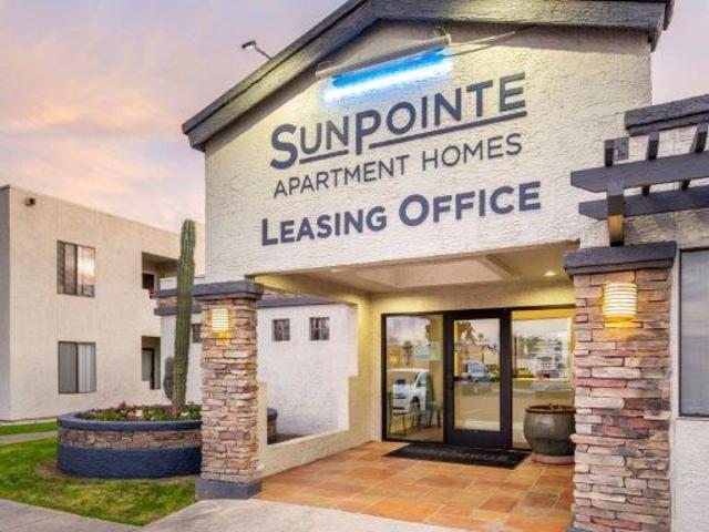2 BR, 2 BA Apartment 7077 West McDowell Road Unit 256, Phoenix, AZ 85035