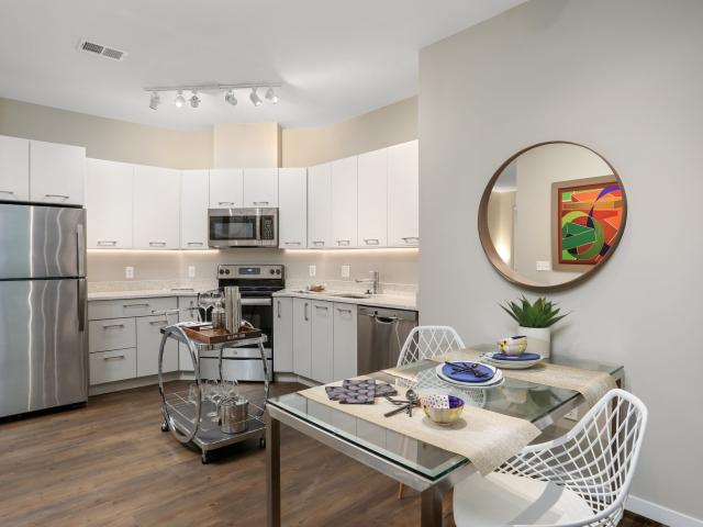 2 BR, 2 BA Apartment 7110 Orchard Lake Rd Unit 2029, West Bloomfield, MI 48322