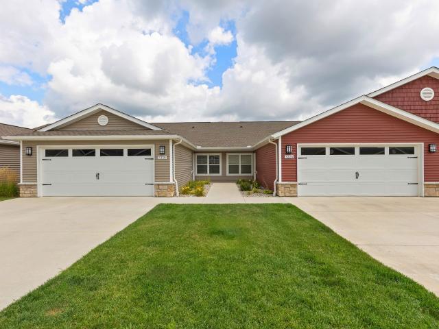 2 BR, 2 BA Apartment 7200 Redwood Forest Drive Unit 7037DD, Dayton, OH 45414