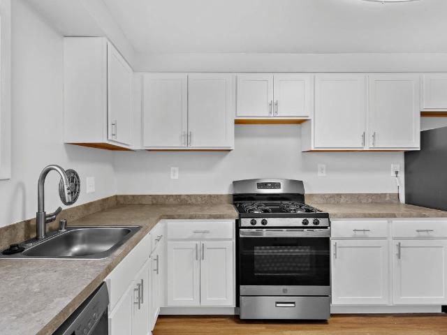 2 BR, 2 BA Apartment 7229 Park Heights Avenue Unit C, Pikesville, MD 21208