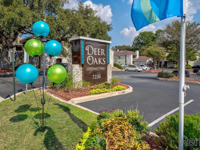 2 BR, 2 BA Apartment 7230 Wurzbach Road Unit 2706, San Antonio, TX 78240