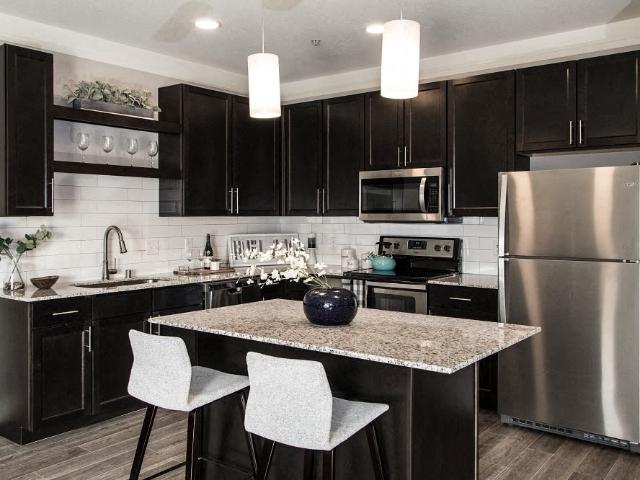 2 BR, 2 BA Apartment 7255 181st Street West Unit 144, Lakeville, MN 55044