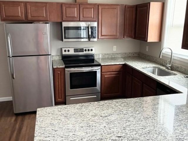 2 BR, 2 BA Apartment 732 Ohio Pike, Unit 49, Cincinnati, OH 45245