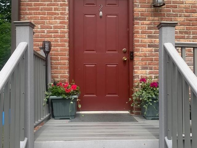 2 BR, 2 BA Apartment 732 Ohio Pike, Unit 726 3, Cincinnati, OH 45245