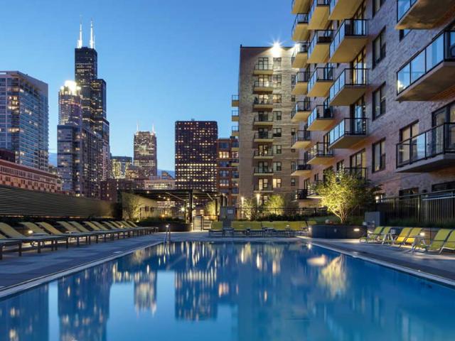 2 BR, 2 BA Apartment 850 South Clark Street Unit 615, Chicago, IL 60605
