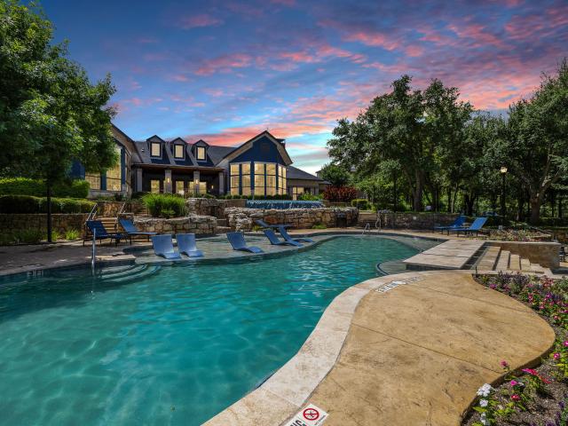 2 BR, 2 BA Apartment 8515 Brodie Lane Unit 1311, Austin, TX 78745