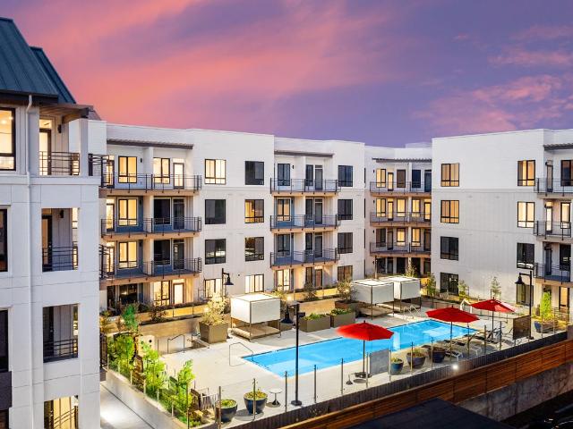 2 BR, 2 BA Apartment 85 Cleaveland Road Unit PH401, Pleasant Hill, CA 94523