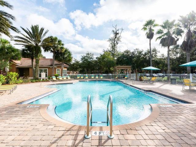 2 BR, 2 BA Apartment 8616 Gate Pkwy W Unit 1107, Jacksonville, FL 32216