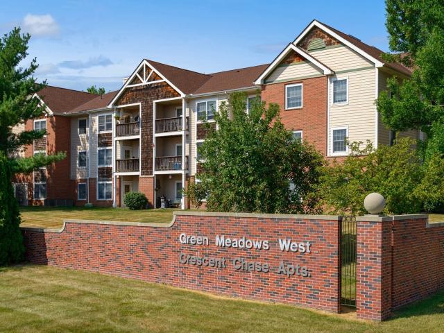 2 BR, 2 BA Apartment 8650 Crescent Chase Unit D 17, Johnston, IA 50131