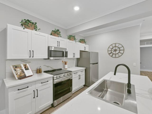 2 BR, 2 BA Apartment 8651 Airway Drive Unit 4301, Pensacola, FL 32514