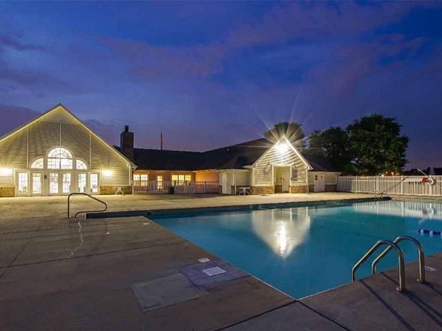 2 BR, 2 BA Apartment 8680 Walnut Grove Bend Unit 1F, Camby, IN 46113