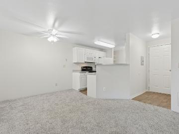 2 BR, 2 BA Apartment 8710 5th Avenue West Unit C209, Everett, WA 98204