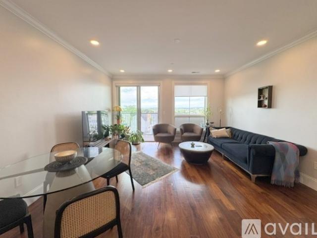 2 BR, 2 BA Apartment 87 Medford St, Unit 309, Medford, MA 02155