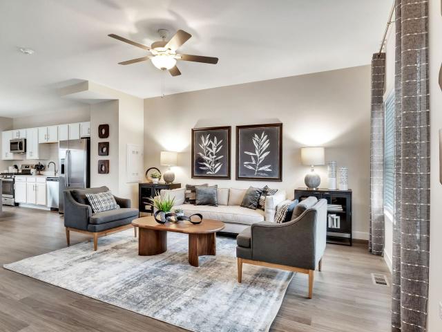 2 BR, 2 BA Apartment 8900 Willow Glen Drive Unit 3113, Willow Springs, IL 60480