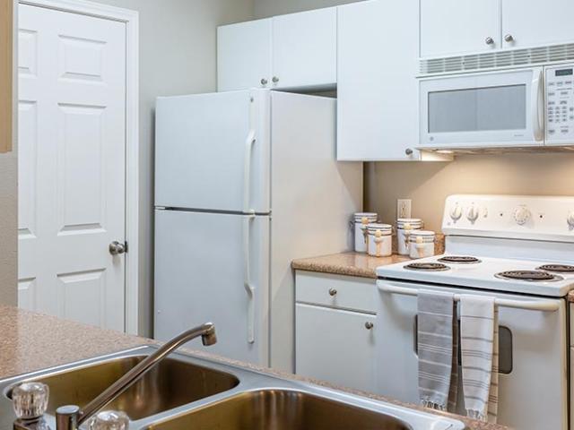 2 BR, 2 BA Apartment 8910 N Loop 1604 West Unit 1117, San Antonio, TX 78249