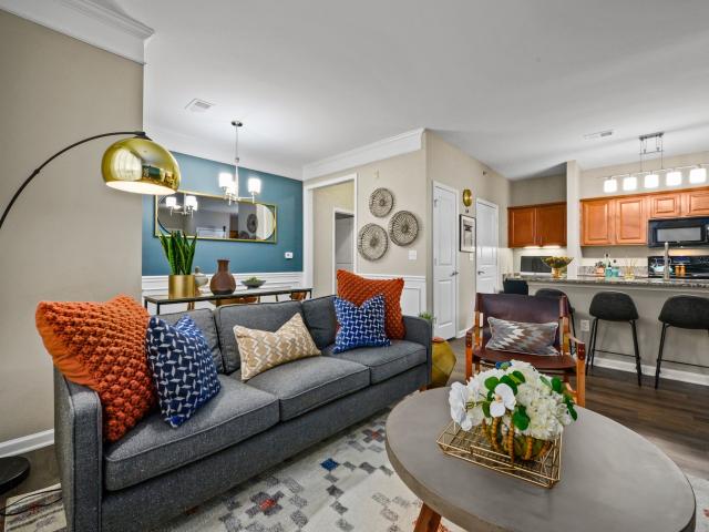 2 BR, 2 BA Apartment 8940 North Shannon Avenue Unit 03 203, Kansas City, MO 64153