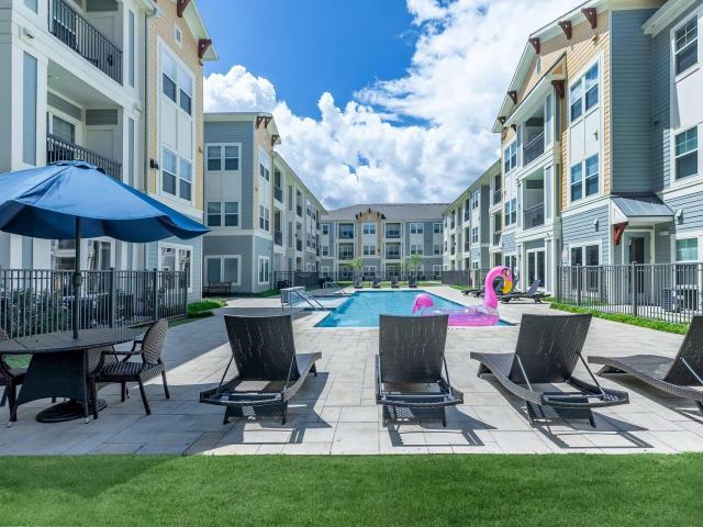 2 BR, 2 BA Apartment 8965 N Broadway Unit 3105, Houston, TX 77034