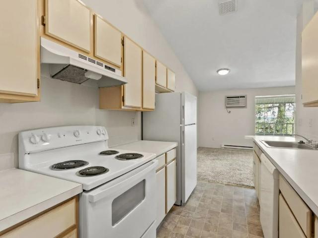 2 BR, 2 BA Apartment 803 S Cowley Unit E78, Spokane, WA 99202