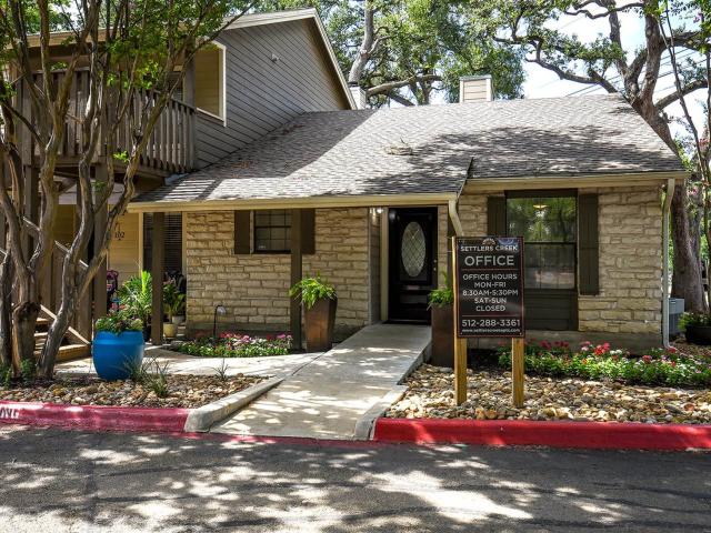 2 BR, 2 BA Apartment 8001 State Highway 71 Unit G102, Austin, TX 78735