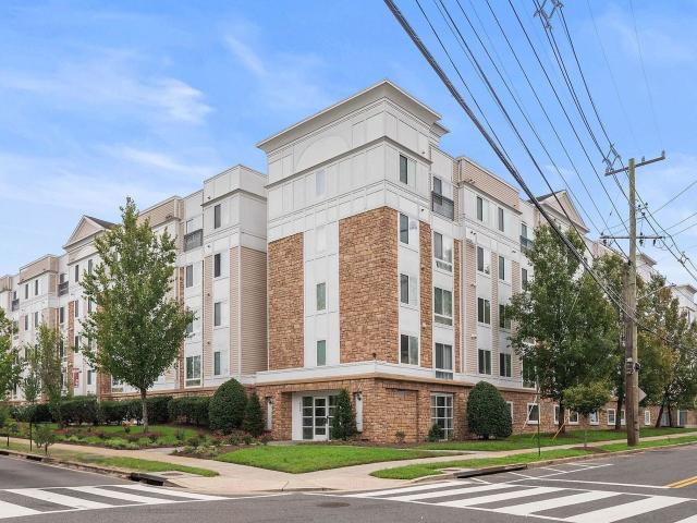 2 BR, 2 BA Apartment 800 Kenilworth Avenue NE Unit 238, Washington, DC 20019