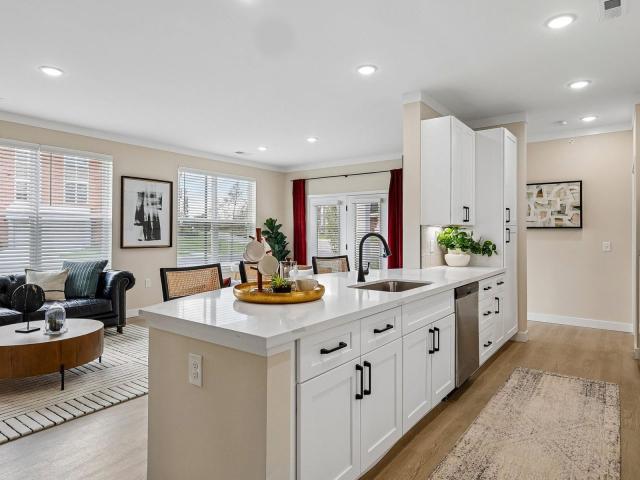 2 BR, 2 BA Apartment 8052 Thayer Way Unit 7824113, West Chester, OH 45069