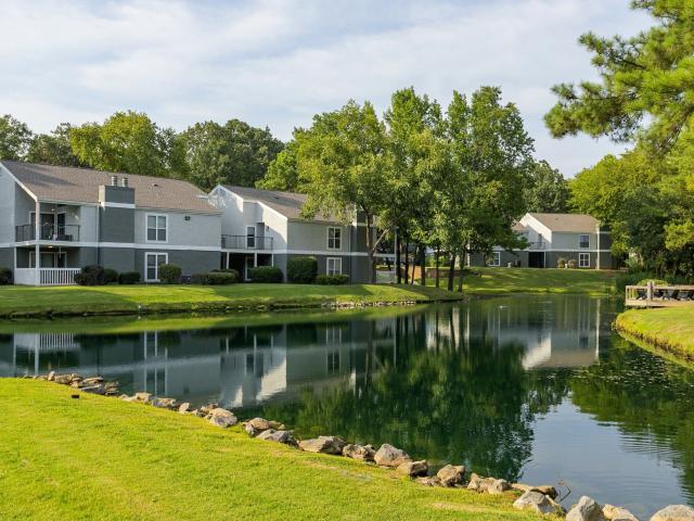 2 BR, 2 BA Apartment 8056 Country Squire Ln Unit ST295104, Cordova, TN 38018
