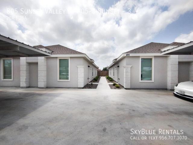 2 BR, 2 BA Apartment 805 Sunset Valley St 805 3 Sunset, Alton, TX 78573