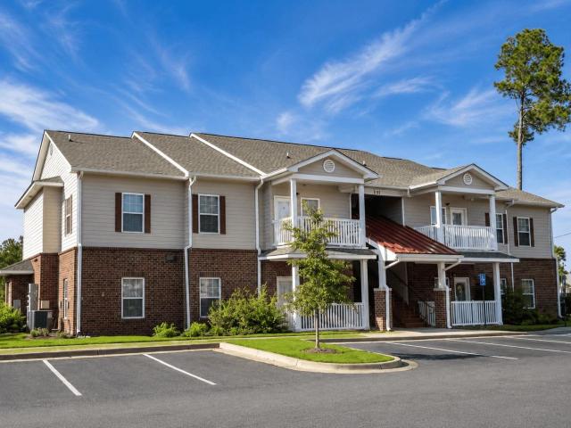 2 BR, 2 BA Apartment 808 Edgewood Dr Unit 501, Nashville, GA 31639